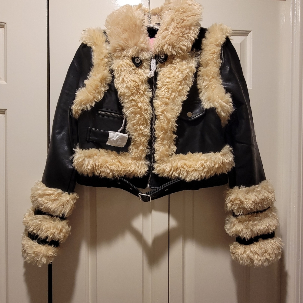 Black Leather Ski Jacket with Cream Shearling Trim - Picture 3 of 4